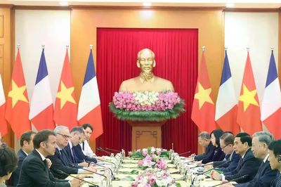Tiếp thêm động lực mạnh mẽ cho quan hệ Đối tác chiến lược toàn diện Việt Nam-Pháp