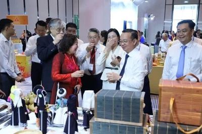 Thành phố Hồ Chí Minh phát huy vai trò đầu tàu liên kết vùng