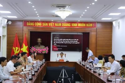 Gấp rút hoàn thiện Đề án đưa di sản Việt Nam ở nước ngoài về nước