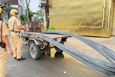 CSGT TPHCM mở đợt cao điểm xử lý xe 3-4 bánh tự chế, chở hàng cồng kềnh