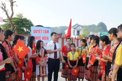Trường nội trú vùng biên mở cánh cửa giáo dục bình đẳng cho học sinh đặc thù