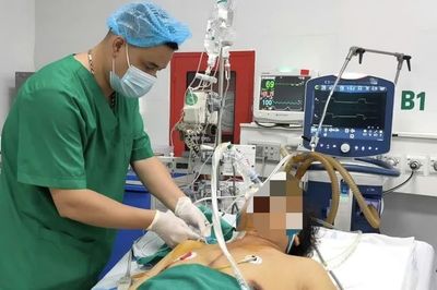 Bác sĩ cảnh báo sau ca suy gan cấp vì tự ý ngừng thuốc viêm gan B