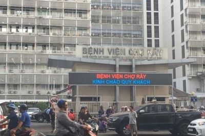 Từ kỷ lục đến lời xin lỗi của Bệnh viện Chợ Rẫy