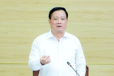 Ban Thường vụ Tỉnh ủy Nghệ An bàn phương án sắp xếp tổ chức bộ máy khối chính quyền, phân bổ nguồn tăng thu ngân sách năm 2025