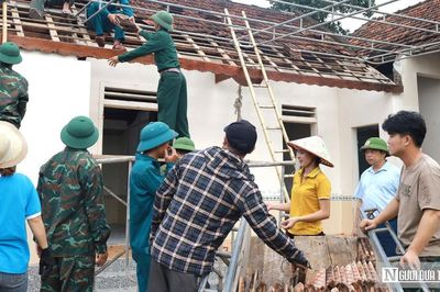 Người dân chủ động tháo dỡ nhà cửa bàn giao mặt bằng cho dự án cao tốc gần 24.000 tỷ đồng