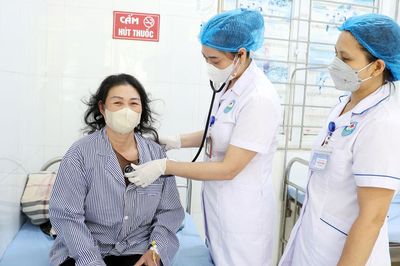 Kiểm soát nhiễm khuẩn, tránh lây nhiễm chéo