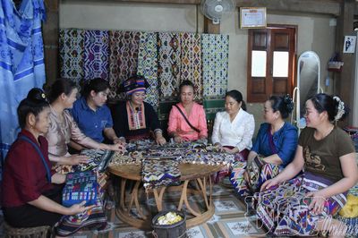 Nâng sức cạnh tranh cho hợp tác xã