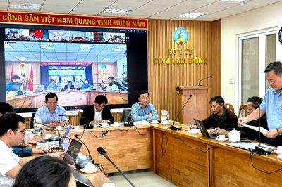 Tăng tốc giải ngân, gỡ điểm nghẽn y tế cơ sở