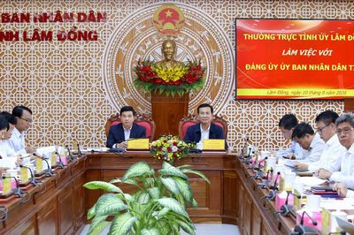 Thường trực Tỉnh ủy Lâm Đồng làm việc với Đảng ủy UBND tỉnh