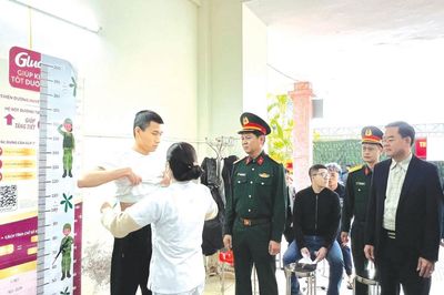 Ban Chỉ huy Quân sự phường Nam Định tuyển quân chắc từ cơ sở
