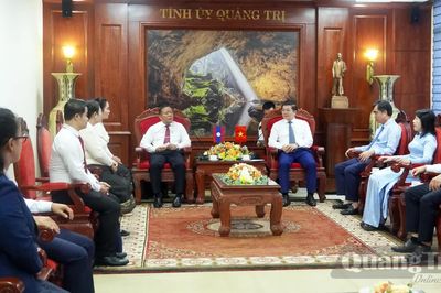 Thắt chặt tình hữu nghị, tăng cường hợp tác Quảng Trị-Sạ-vẳn-na-khệt