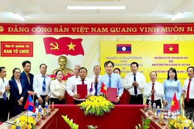 Hội đàm giữa Ban Tổ chức Tỉnh ủy Quảng Trị và Ban Tổ chức Tỉnh ủy Sạ-vẳn-na-khệt