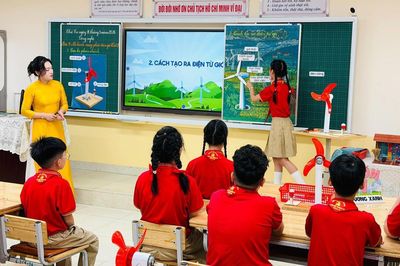 Hà Nội đưa trí tuệ nhân tạo vào trường học từ lớp 1