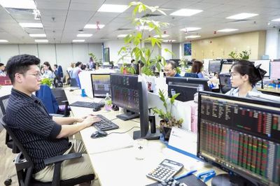 Gần 14 triệu tài khoản giao dịch chứng khoán, vượt xa mục tiêu