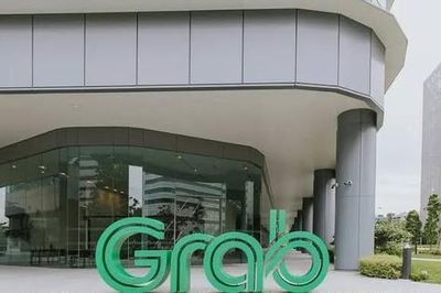 Hàng loạt tài xế Grab kêu gọi tắt ứng dụng phản đối chính sách cước phí và tỷ lệ chiết khấu