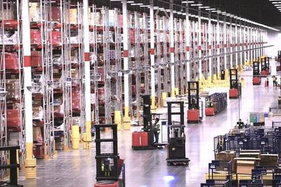 Ngăn rủi ro tài chính mùa cao điểm cuối năm