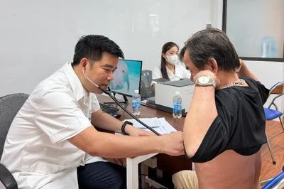 Hà Nội: Đề nghị rà soát để bảo đảm đầy đủ quyền lợi cho người tham gia bảo hiểm y tế