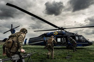 Black Hawk của tình báo Ukraine trúng đòn UAV Nga: Hé lộ vũ khí được sử dụng