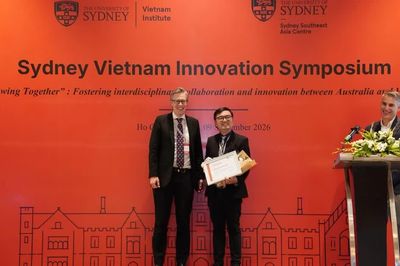 Bác sĩ Việt Nam được Đại học Sydney vinh danh: Những công trình bắt đầu từ người bệnh