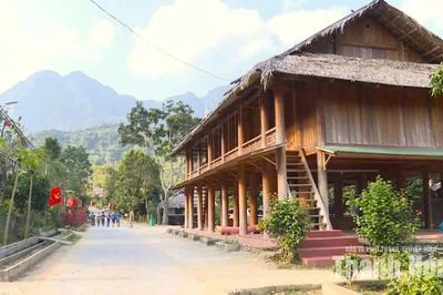 Còn những thách thức với du lịch vùng cao
