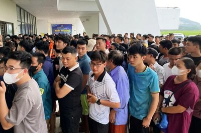 Vé miễn phí trận Bắc Ninh FC - Công an Thành phố Hồ Chí Minh đã phát hết