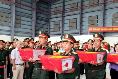 Chuyển 13.563 mẫu hài cốt liệt sĩ ra Hà Nội giám định ADN