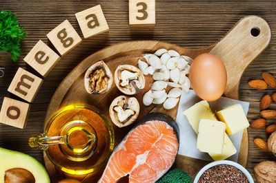 5 loại thực phẩm giúp giảm khô mắt