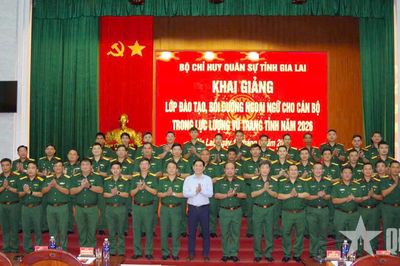 Bộ CHQS tỉnh Gia Lai khai giảng lớp đào tạo, bồi dưỡng ngoại ngữ cho hơn 50 cán bộ
