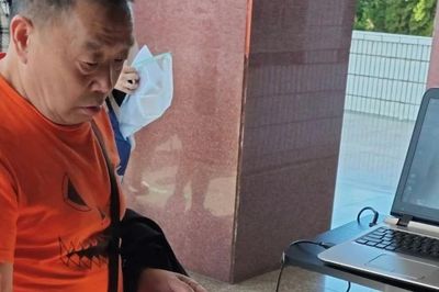 74 tuổi vẫn tham gia 'Kỳ thi Chứng chỉ Hành nghề Luật Quốc gia' vì tin vào triết lý 'đọc sách và học tập suốt đời'