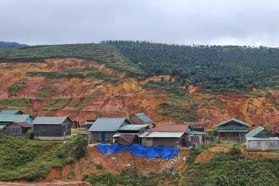 Mưa lũ phức tạp, Lâm Đồng di dời 13 hộ dân khỏi khu tái định cư