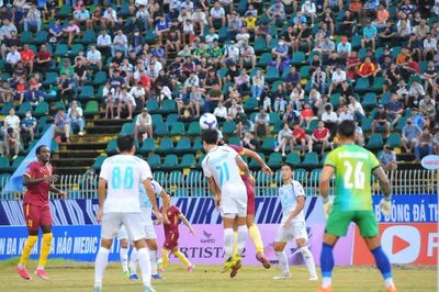 Ngoại binh lập cú đúp, Hưng Yên thắng đậm Cần Thơ trận ra quân giải Hạng nhất