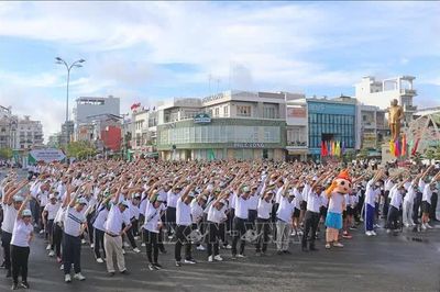 Trên 1.500 người hưởng ứng Chương trình toàn dân tập luyện thể dục, thể thao 2026