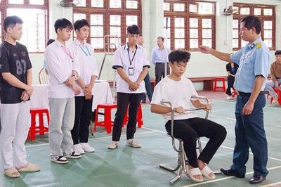 Bắc Ninh: Tổ chức khám tuyển phi công quân sự từ ngày 12/10