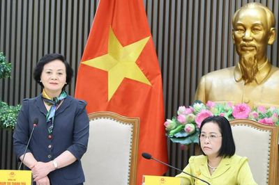 Phó Thủ tướng: Phải giảm tầng nấc trung gian trong chuỗi cung ứng thiết bị y tế