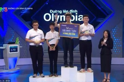 'Hoàng tử bấm chuông' Quang Minh leo núi áp đảo, giành vòng nguyệt quế Tuần Olympia