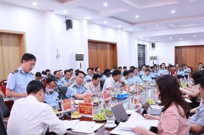 Tập trung kiểm soát thị trường Hà Nội những tháng cuối năm