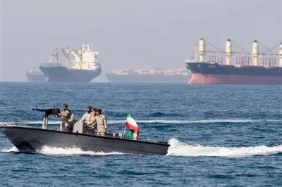 Tàu Iran bị tấn công tại eo biển Hormuz, 1 người thiệt mạng, 4 người bị thương