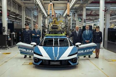[GALLERY] Siêu xe Lamborghini Temerario cho cảnh sát Ý làm nhiệm vụ đặc biệt