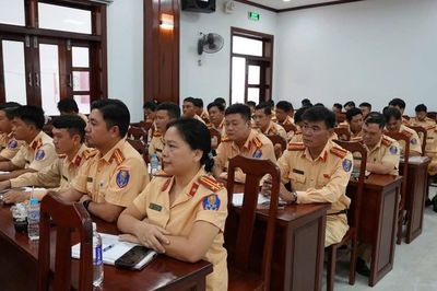 CSGT Gia Lai tập huấn nghiệp vụ tuần tra, xử lý vi phạm