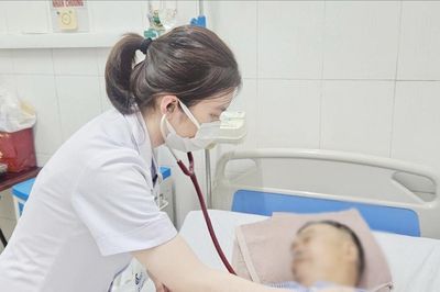Hy hữu: Cứu sống cặp vợ chồng già cùng bị nhồi máu cơ tim