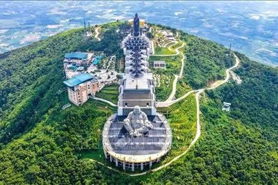 Cảnh báo an toàn khi trekking Núi Bà Đen Tây Ninh