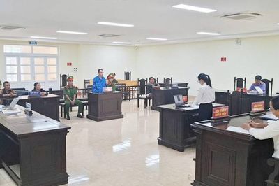 Tuyên án tử hình bị cáo sát hại cán bộ Công an
