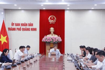 Quảng Ninh đưa các quyết sách của Hội đồng nhân dân vào đời sống Bảo đảm hệ thống chính sách đồng bộ, khả thi
