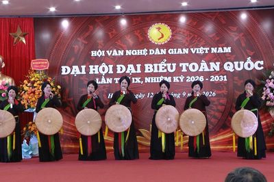 Tạo nguồn lực, phát huy giá trị văn hóa dân gian Việt Nam