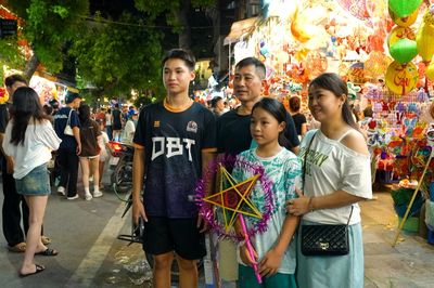Hà Nội rộn ràng khi mùa Trung thu cận kề