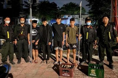 Ngăn chặn nhóm thanh niên mang hung khí đi đánh nhau