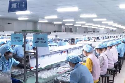 Chậm trả lương nhân viên có thể bị phạt tới 100 triệu đồng