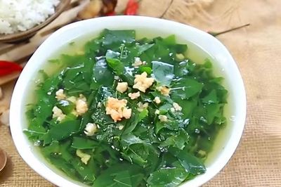 4 nhóm người nên thận trọng khi ăn rau ngót, không nên lạm dụng