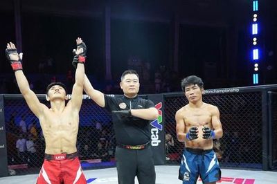 LION Championship 35: Phú Thịnh giành quyền tranh đai vô địch hạng 52kg