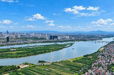 Công viên ven sông Hồng: Những điểm nhấn xanh, thêm không gian vui chơi ngay trong đô thị